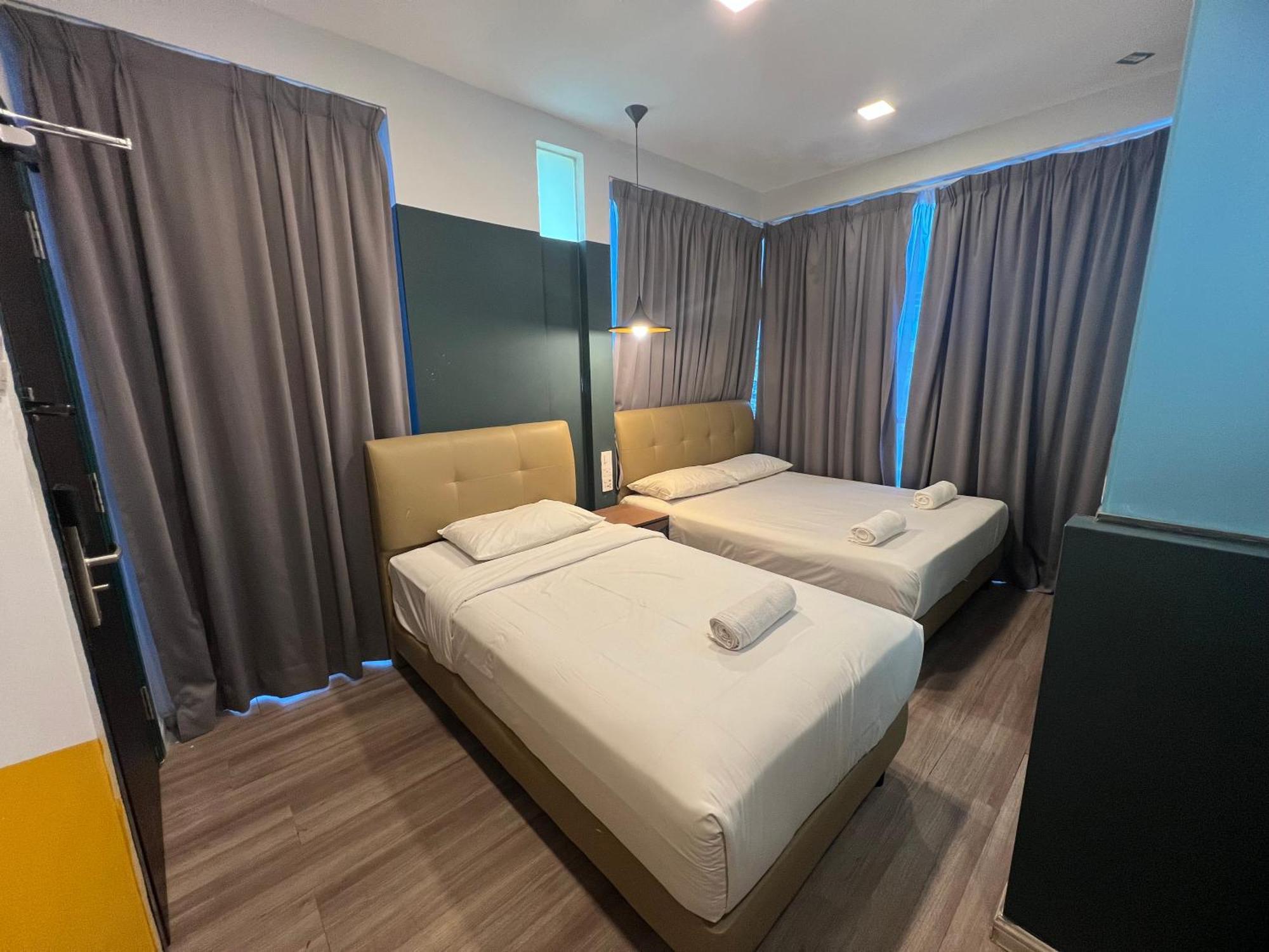 Smile Hotel Subang Airport Shah Alam Exteriör bild