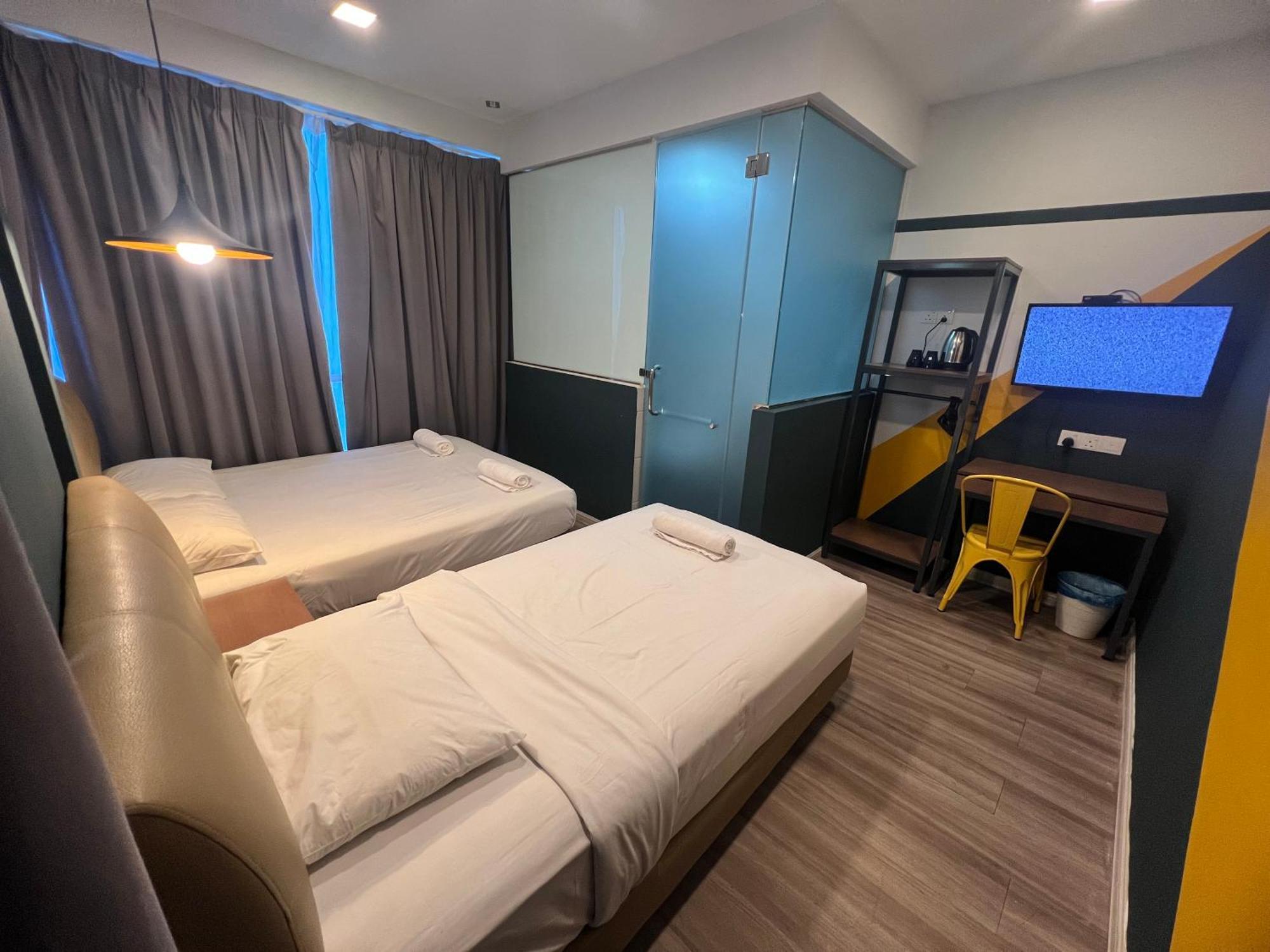 Smile Hotel Subang Airport Shah Alam Exteriör bild