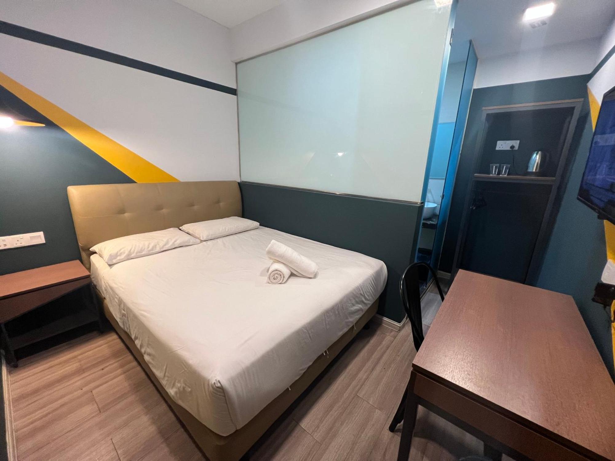Smile Hotel Subang Airport Shah Alam Exteriör bild